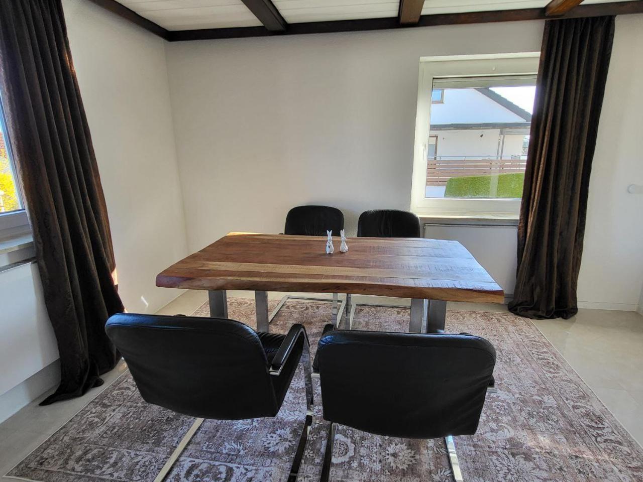 Ferienwohnung Naehe Legoland Mit Grossem Garten Und Terrasse Sontheim an der Brenz Bagian luar foto