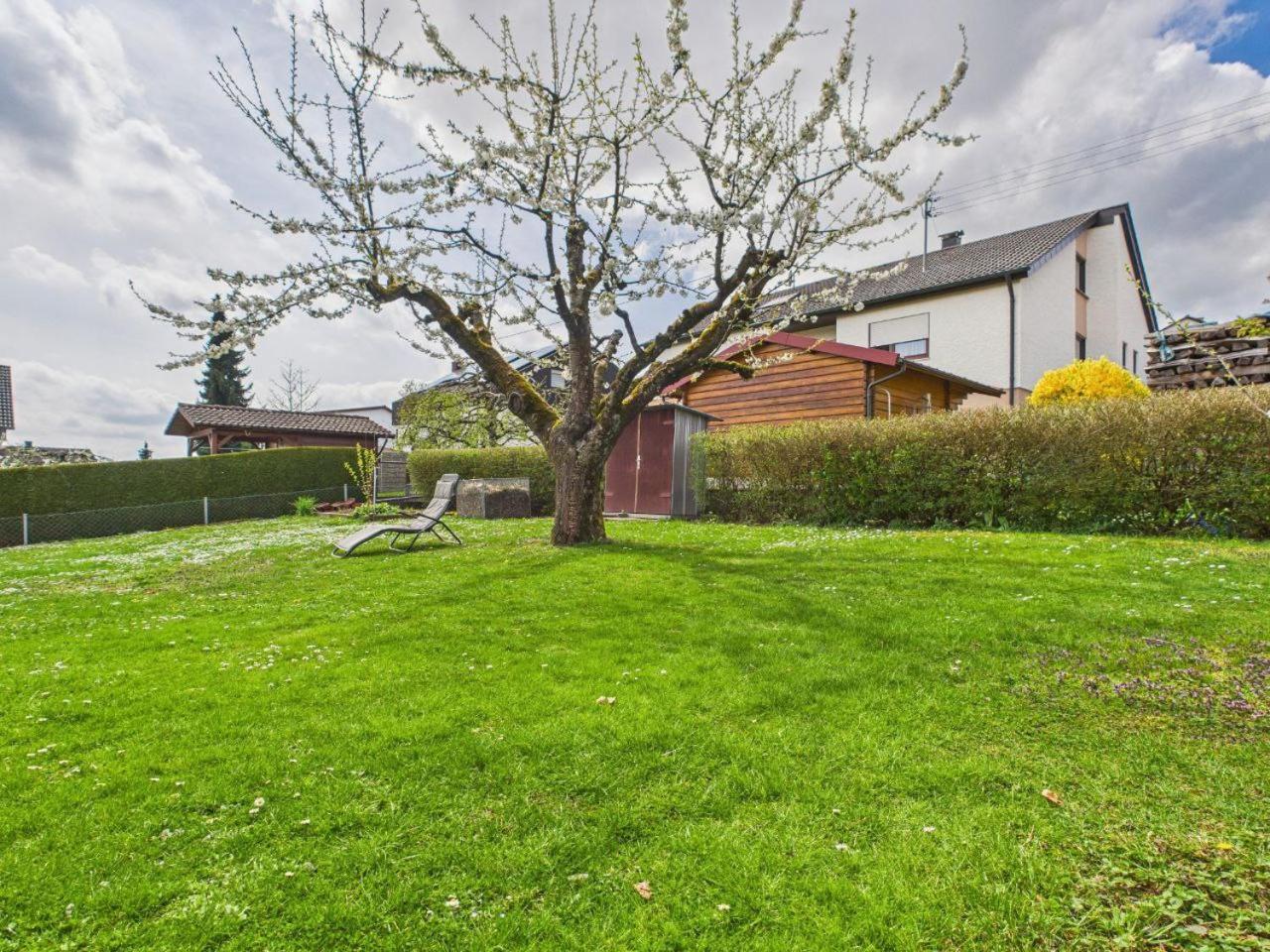 Ferienwohnung Naehe Legoland Mit Grossem Garten Und Terrasse Sontheim an der Brenz Bagian luar foto